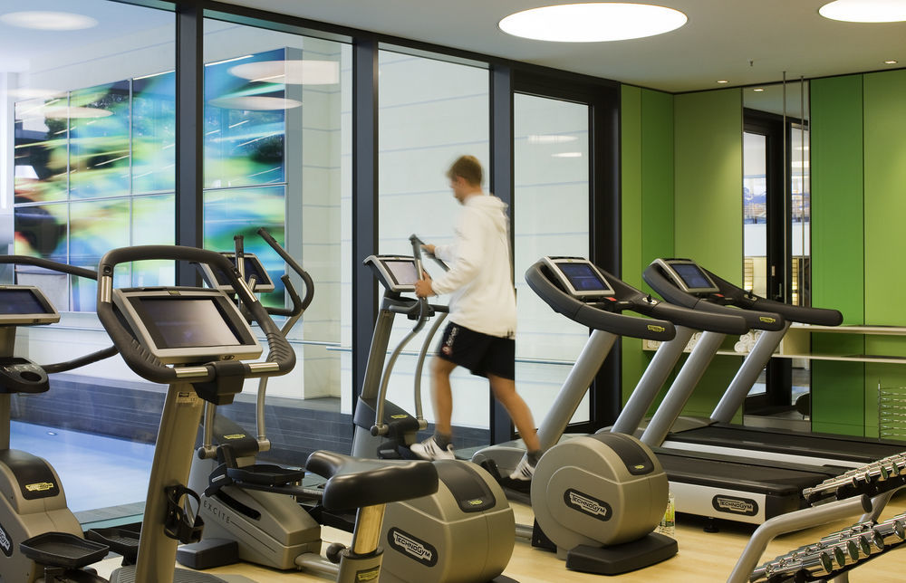 Hotel Pullman Berlin Schweizerhof Exterior foto A gym at the InterContinental London The O2